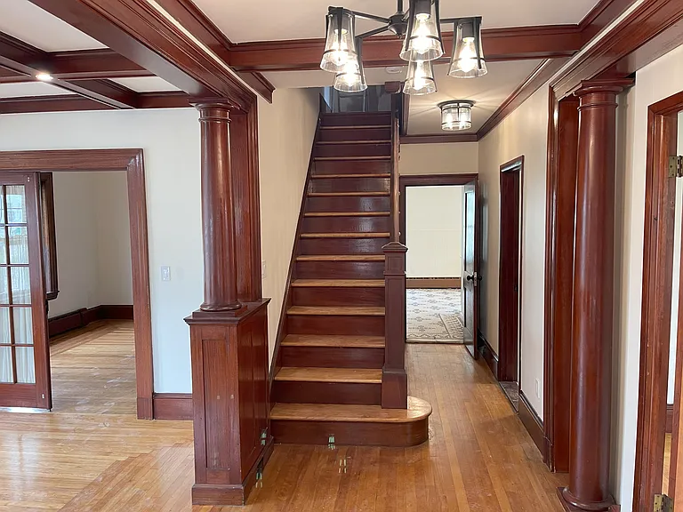 43 Arthur St — Photo 4