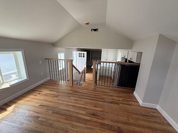 Upper level room
