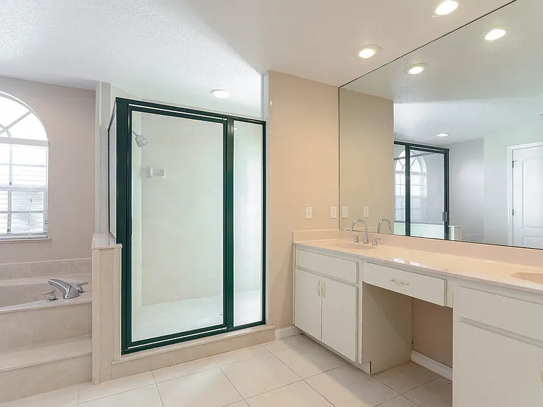 21402 Preservation Dr — Photo 10