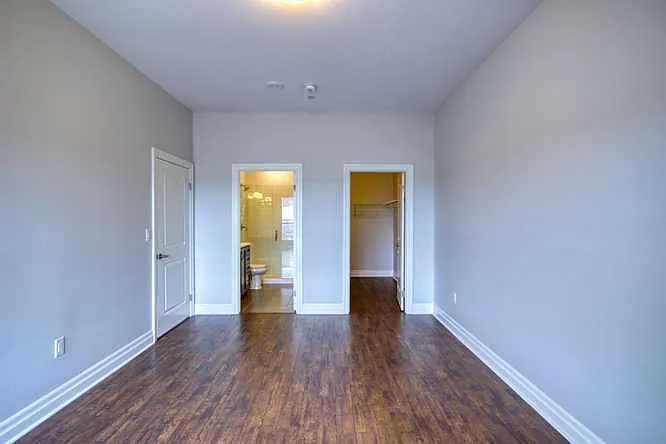 260 Villagewalk Blvd #1003 — Photo 16
