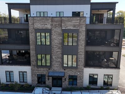 728 Pawnee Rd #200, Carmel, IN, 46032