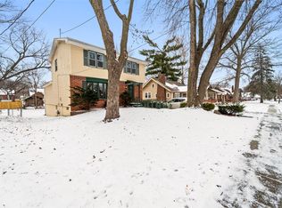 2023 40th Pl, Des Moines, IA 50310