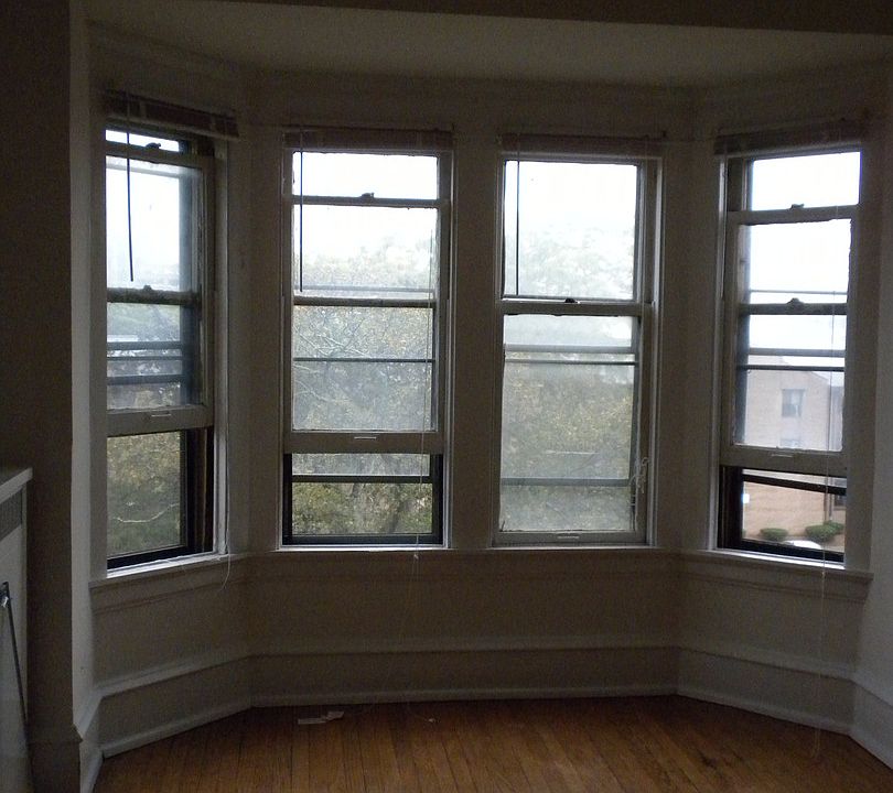 1st image of 2518 N Farwell Ave APT 2