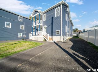 1660 Reservoir Ave #1, Bridgeport, CT 06606