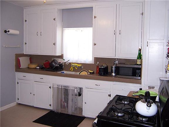 5th image of 3660-62 N 47th St