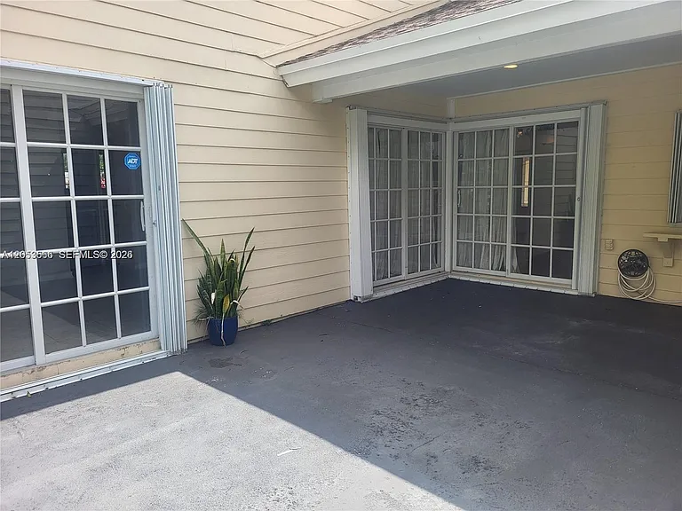 14419 SW 142nd Ct — Photo 17