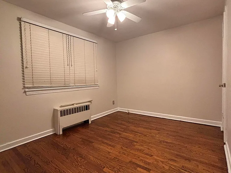 139 Manor Dr — Photo 8