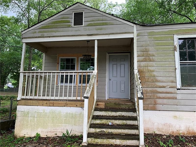1st image of 1864 Phillips Ave