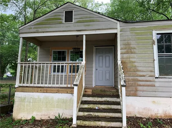 1864 Phillips Ave, East Pt, GA 30344