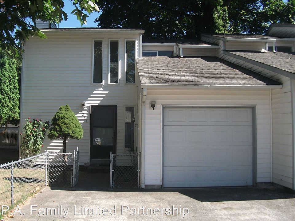 1st image of 1253 29th St SE