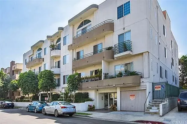 3535 Dunn Dr #109 — Photo 1