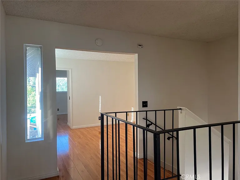 238 Hillcrest Dr — Photo 24