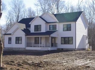 284 McDonald Rd, Colchester, CT 06415