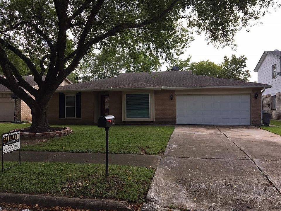 1st image of 16510 Bougainvilla Ln