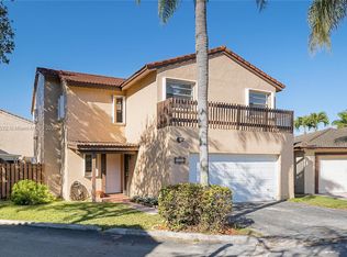 1082 SW 135th Pl, Miami, FL 33184