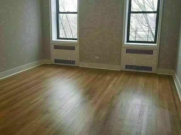 3rd image of 1730 E 18th St APT 2