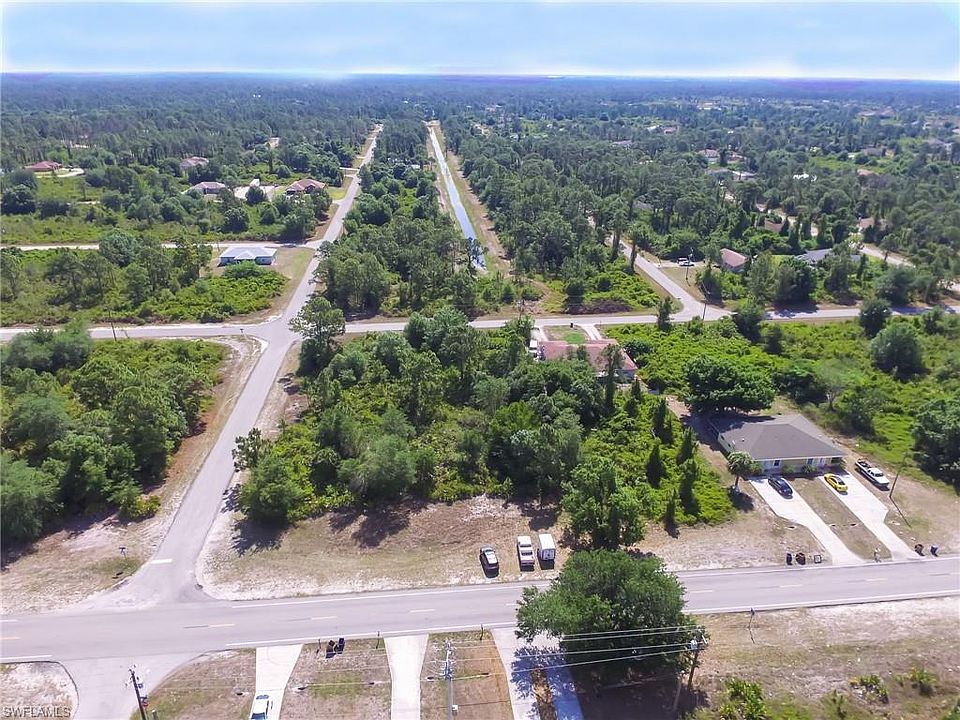 1st image of 343 Bell Blvd S