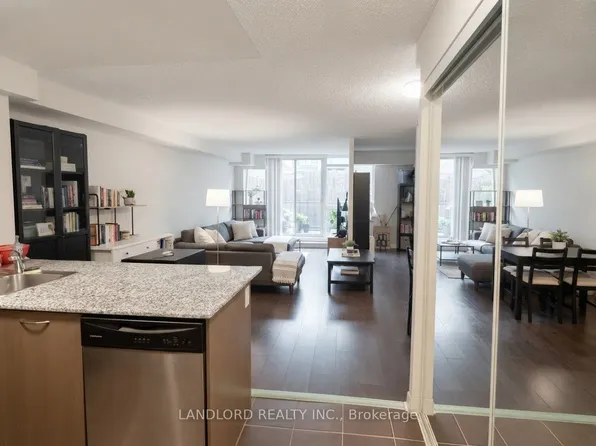 525 Wilson Ave, Toronto, ON