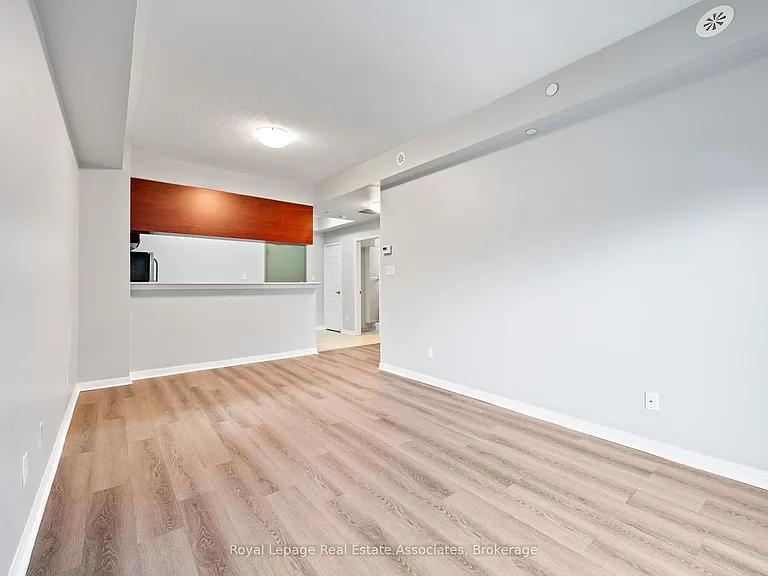 3075 Thomas St #304 — Photo 7