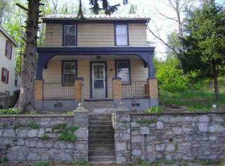 12 W Lisburn Rd, Bowmansdale, PA 17055