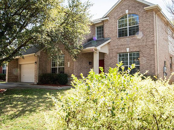 3rd image of 2700 Hereford Rd