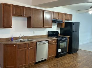 211 W State St APT 2, Johnstown, NY 12095