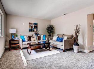 12049 Winter Gardens Dr, Lakeside, CA 92040