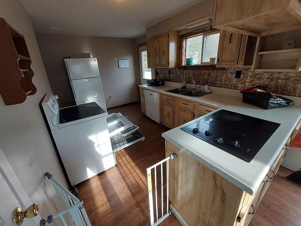 31321 Tattle St, Cambridge Springs, PA 16403 Zillow