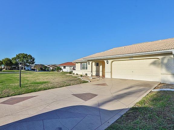 5th image of 1809 Wolf Laurel Dr