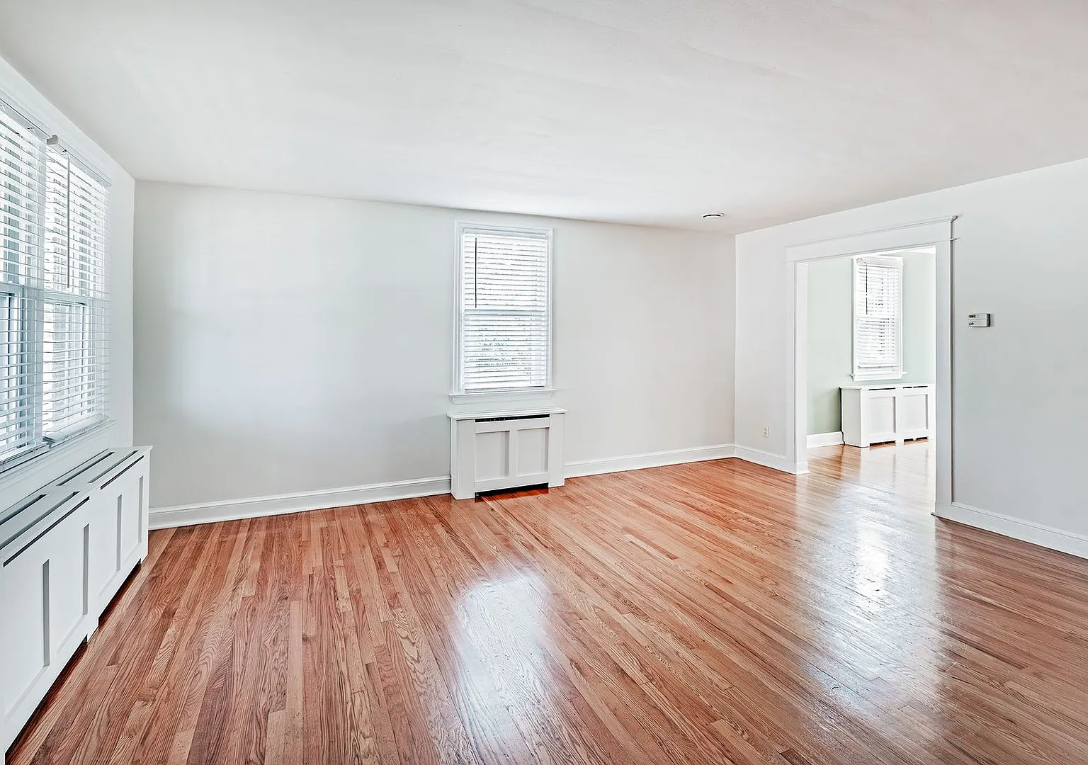 3 bedroom, 2 bath, updated home near St. Elizabeth's — Photo 2