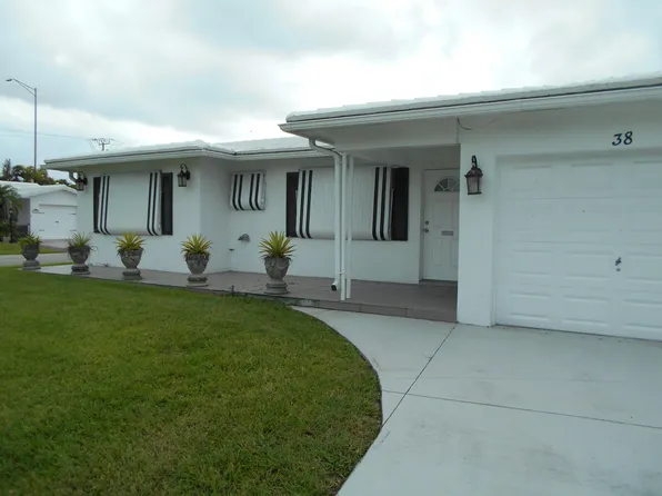 38 Leisure Blvd, Pompano Beach, FL 33064