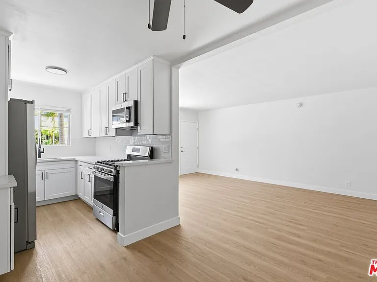 3401 Ocean Park Blvd #104 — Photo 2