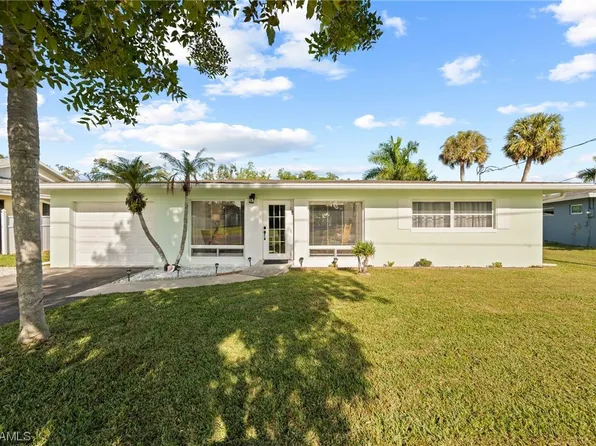 4549 Auburn Ave, Fort Myers, FL 33905