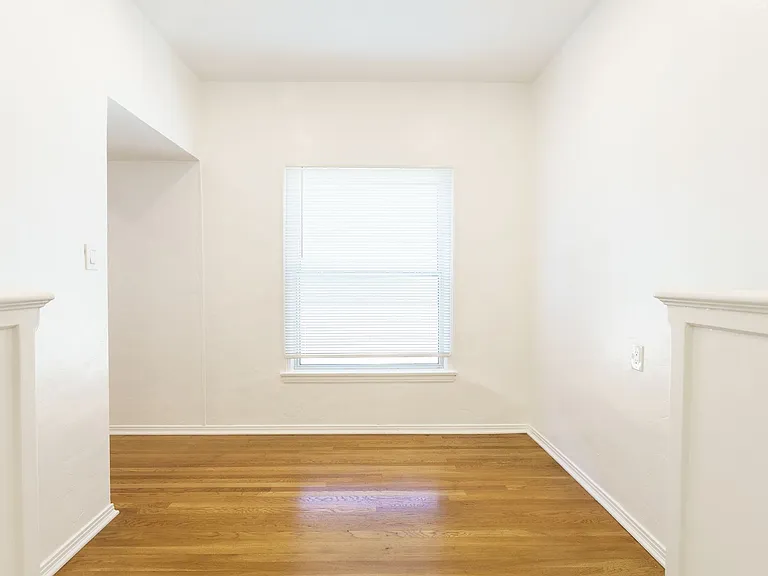 147 North Hamilton Drive — Photo 12