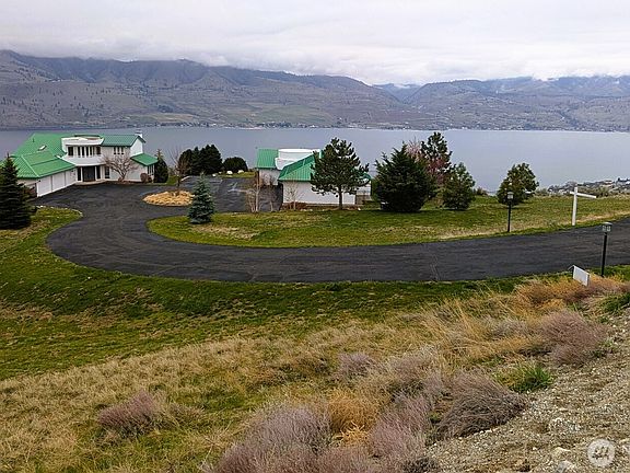 3rd image of 335 Henderson Road