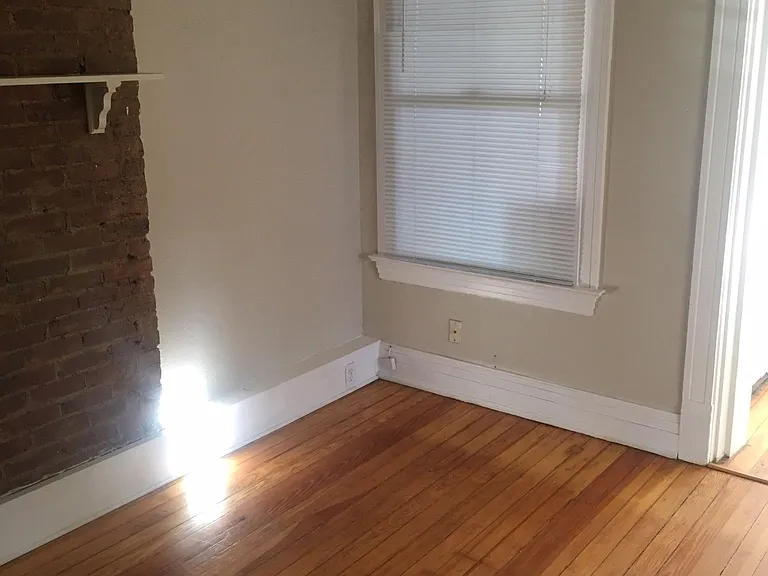 760 E 11th Ave #3 — Photo 5