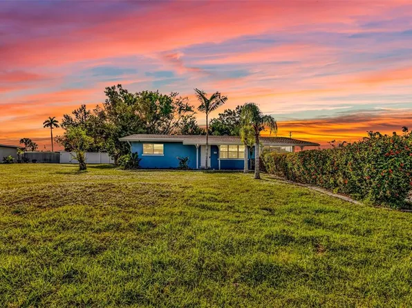 419 E McKenzie St, Punta Gorda, FL 33950