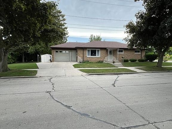 2nd image of 2504 S 8th STREET