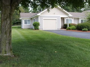 111 Meadowrun Rd, Williston, VT 05495