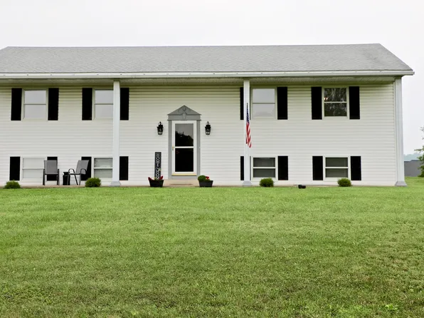 158 Gemini Ln, Montoursville, PA 17754