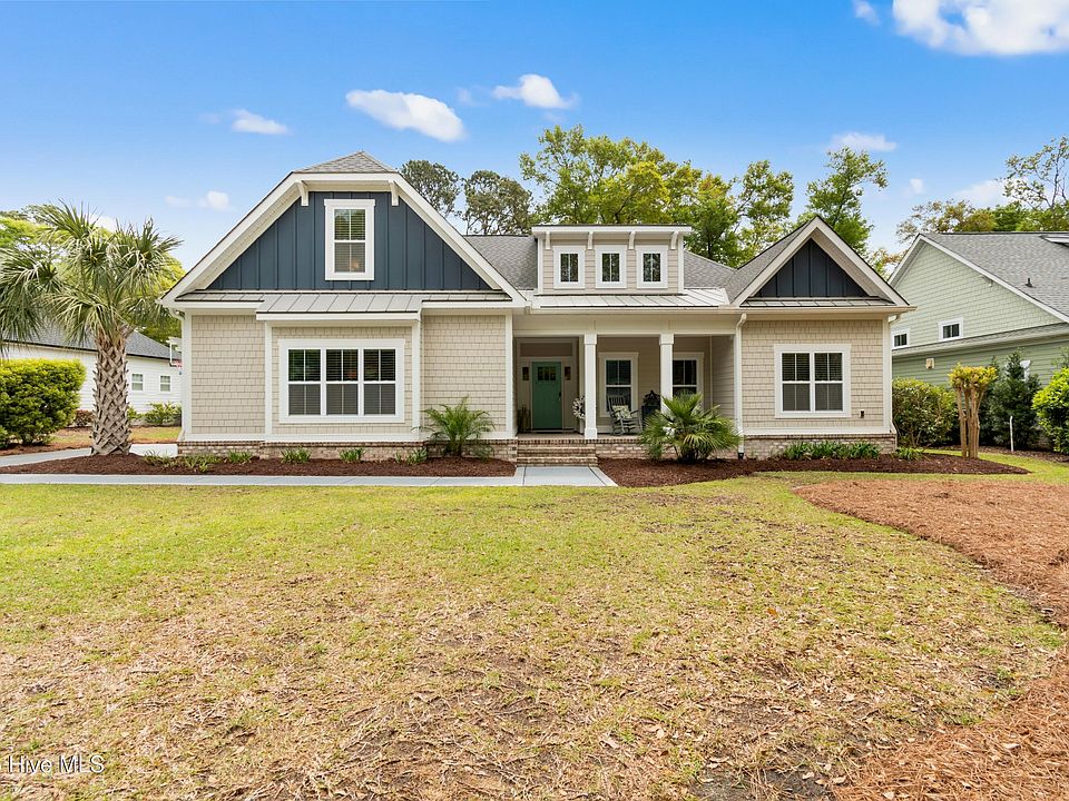 1st image of 720 Oyster Bay Drive