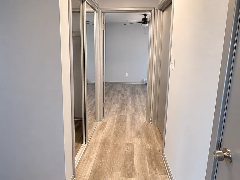 7043 S East End Ave #2A — Photo 14