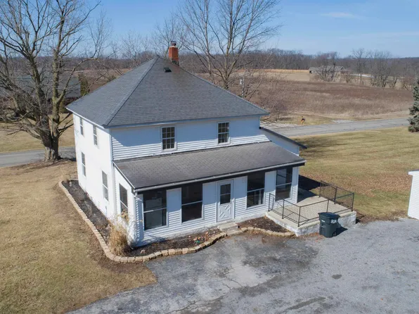 1020 E 100 N, Angola, IN 46703