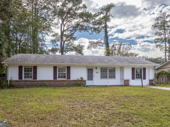 5 Ossabaw Rd, Savannah, GA 31410