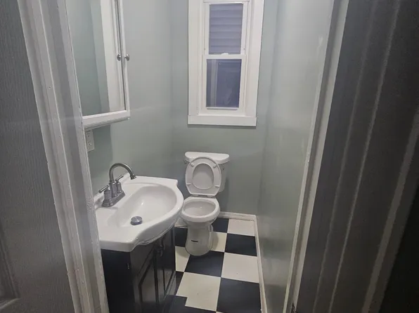 636 Grove St #1L, Irvington, NJ 07111