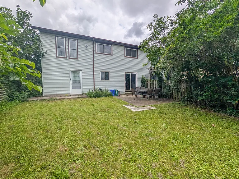 105 Tupper Dr — Photo 29