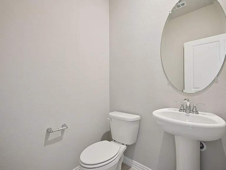 1412 Bridgestone Dr — Photo 6