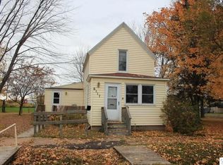 6117 Oakes Ave, Superior, WI 54880