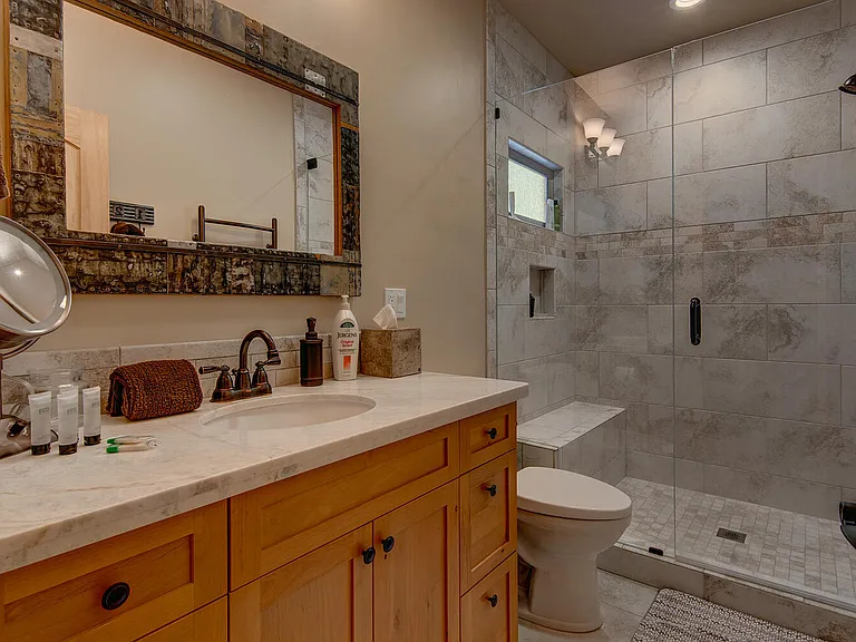 1325 Edelweiss Ln — Photo 14