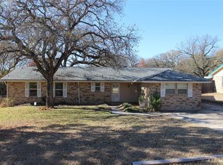 224 Mountain View Dr, Azle, TX 76020